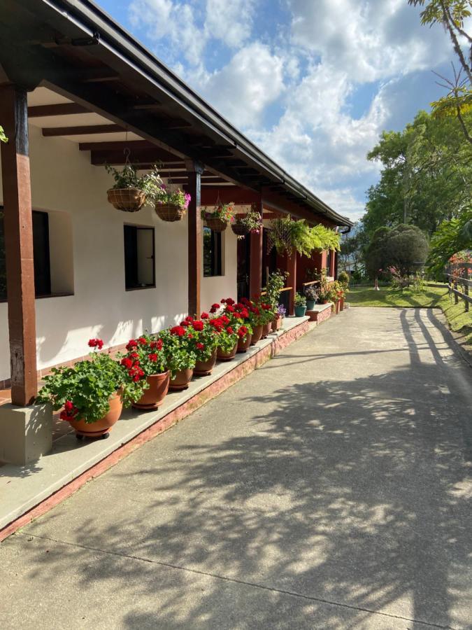 בית הארחה מוניקירה 	Posada Del Camino Real מראה חיצוני תמונה